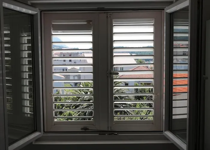 Central Beach Apartment Apartament Makarska