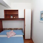 Central Beach Apartment アパート *