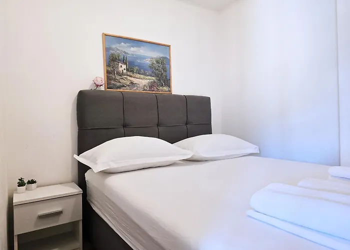 Central Beach Apartment