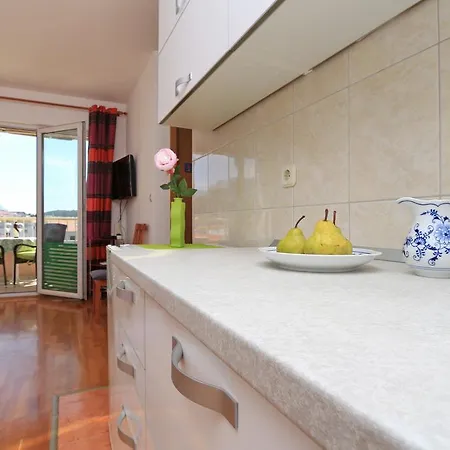 Appartement Central Beach Apartment Makarska